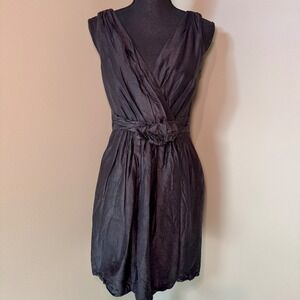 White House‎ Black Market Black Rosette V-Neck Cocktail Dress Size 6 Sleeveless